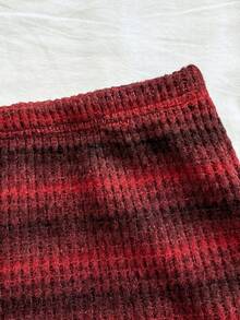 Soleia 女士条纹针织纹理面料金属装饰露背系带露脐上衣和超短裤两件套，适合派对、圣诞节、约会、夜店、海滩、邮轮、下午茶、波西米亚风、度假、秋季等场合。 - 酒紅色 - 查看 7