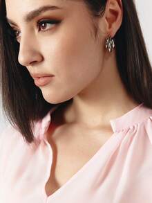 OverBlushhh Blusa holgada de gasa transparente con cuello en V, mangas abullonadas largas y puños con volantes, color rosa, elegante para el trabajo, la oficina, citas, verano y primavera - Rosa - Ver 7