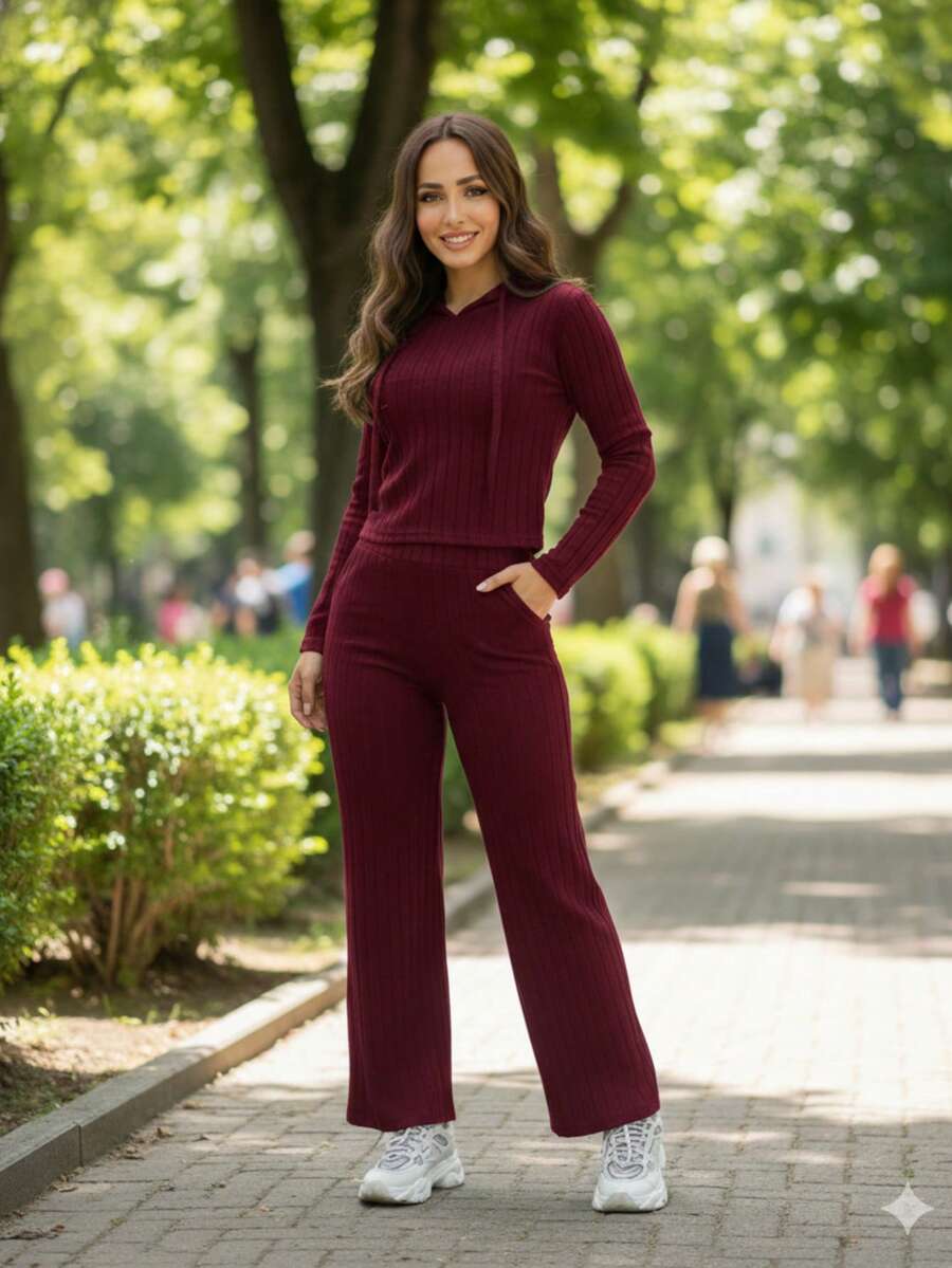 Women's Lightweight Pants And Sweatshirt Set - Burgundy - View 1