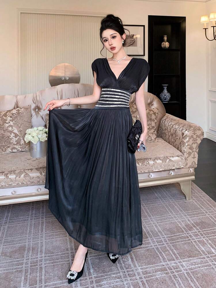 Women's V-Neck Sleeveless Waist Splice Long Elegant Dress Maxi Dress Sundress