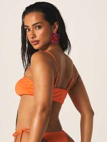 MISSGUIDED Bộ bikini hai mảnh dành cho nữ, kiểu quây ngực, có chi tiết khoét lỗ và móc cài hình chữ O, thích hợp cho đi biển. - trái cam - Xem 2