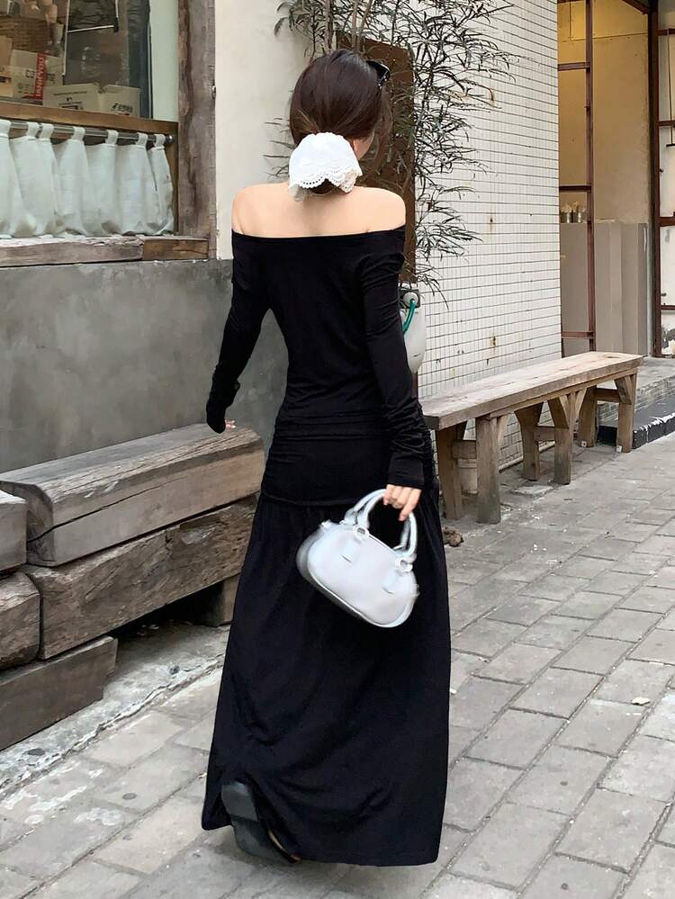 Women's Off-Shoulder Hollow-Out Lace Ruffle Blouse & Skirt 2-Piece Set