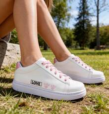 TENIS BORDADOS SUELA ANTIDERRAPANTE CON DIBUJO ANIMADO - Blanco - Ver 2