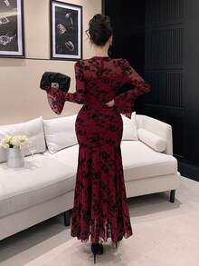 DAZY Đầm ren đỏ nhung mềm mại, thanh lịch cho mùa xuân/hè, thích hợp cho ngày Valentine, đám cưới, tiệc tùng, dạ hội, các dịp trang trọng, thời trang, dáng ôm, chân váy đuôi cá, phối bèo nhún, tay dài, dáng midi cho nữ, đầm chống nắng cho nữ - Màu Đỏ Sâu - Xem 11