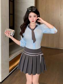 K-Vae 极简性感学院风刺绣褶皱迷你裙修身腰部套装 - 藍色 - 查看 3