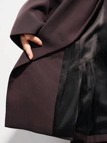 Aveloria Modichic 新款女士平驳领OL职业宽肩褶裥下摆长袖西装外套 - 咖啡棕 - 查看 8