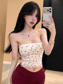 DAZY Áo quây bandeau nữ dáng ôm crop top, in hình trái tim trắng, phong cách thời trang xuân hè, gợi cảm cho lễ hội âm nhạc, Valentine, đi biển và du lịch thường ngày - Màu be - Xem 3