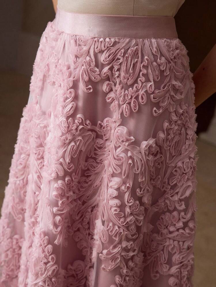 EMBROIDERED MESH FLORAL FLARE SKIRT