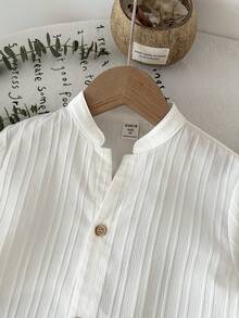 LMoss Kids 男童纯色梭织休闲衬衫和条纹裤两件套 - 黑與白 - 查看 5