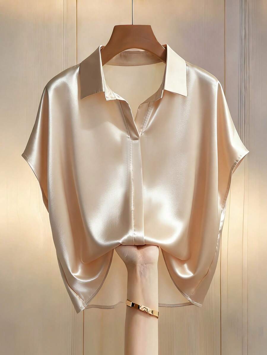 Franclia 女士优雅蝙蝠袖短袖百搭纯色轻薄衬衫，高品质缎面面料，适合夏季假期、春季、情人节、狂欢节、海滩、婚礼、生日、外出、优雅度假、休闲、Y2K风格、毕业季、时尚休闲通勤装、商务办公装，以及百搭时尚的日常休闲装。 - 杏色 - 查看 1