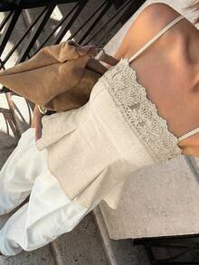 Siren Gaze 2026 新款女士蕾丝边吊带背心，简约性感短款无肩带蕾丝边上衣，蕾丝边领口上衣，女士方领吊带背心，钩针编织上衣，女士蕾丝上衣，夏季休闲杏色女士纯色极简休闲吊带背心，奶油色蕾丝吊带背心，细肩带蕾丝边荷叶边上衣，夏季法式衬衫，优雅高贵女士上衣和衬衫，夏季女士上衣 - 杏色 - 查看 1