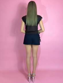 Aless PB 蝴蝶结蝴蝶结系带性感开叉 A 字型女式迷你裙，春夏设计 - 黑色 - 查看 2