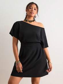 Freevana 波西米亚风黑色露肩连衣裙，宽松短袖腰部褶裥裙摆，优雅小众设计，显瘦休闲/约会连衣裙 - 黑色 - 查看 3