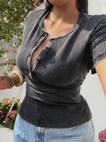 GalTyme 大码女式纯色纽扣半开襟短袖罗纹休闲T恤 - 深灰色 - 查看 4