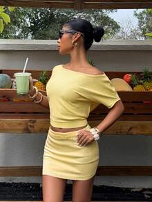 SHEIN SunnyBelle 女士时尚优雅百搭黄色露肩短袖修身上衣和迷你裙两件套，夏季 - 黃色 - 查看 3
