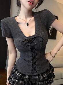 DAZY Camiseta de manga corta ajustada con cuello cuadrado, diseño de lazo, bloqueo de color gris y negro, para fiesta, boda y festival de música - Negro - Ver 3