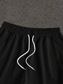 Manfinity EMRG Conjunto de camiseta de tirantes con estampado de ángel y letras, y pantalones cortos con cordón en la cintura para hombre - Multicolor - Ver 4