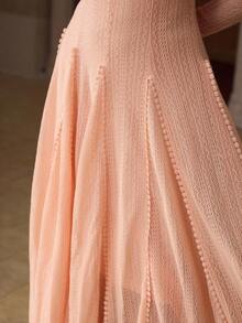 MOTF PREMIUM ĐẦM CHỮ A DÀNH CHO NỮ, KIỂU DÁNG LÃNG MẠN, THANH LỊCH VỚI HỌA TIẾT REN GHÉP. - Màu Hồng  San hô - Xem 4