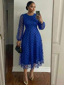 SHEIN Lady CURVE 大尺碼優雅 Ninang 波點網紗中長洋裝 灰藍色 通勤秋季女款 長袖休閒婚禮晚宴禮服 - 寶藍色 - 查看 1