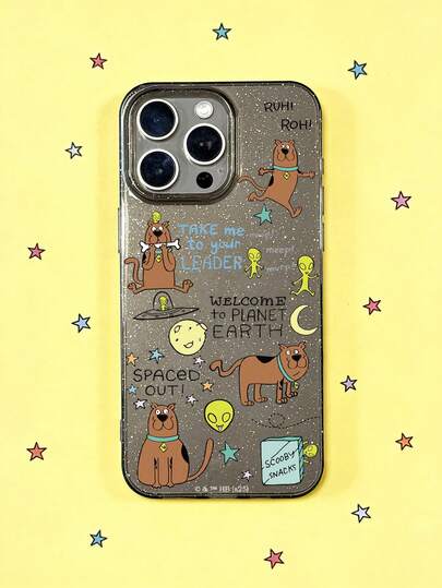 SCOOBY-DOO X SHEIN Capa de Telefone Scooby-Doo Space, Capa Protetora Macia de TPU Preta Brilhante e Brilhante, Estampa Fofa de Alienígena de Desenho Animado, Design de Slogan "Leve-me ao seu Líder", Capa Protetora à Prova de Choque, Uso Diário e Presente de Aniversário para Fãs de Desenhos Animados, Compatível com iPhone 11/12/13/14/15/16/17 Pro Max, Acessórios de Telefone,