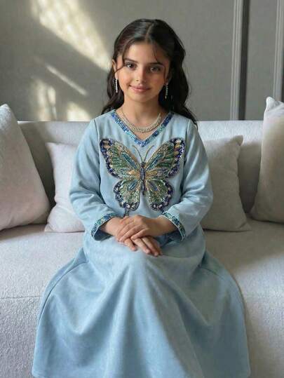 SHEIN Cute Cartoon Girl Stars & Moon, Red Rose Contrast Print Pattern Muslim Girl Skirt, Islamic Gift, Tween Girls Casual Minimalist Dress Suitable For Summer, Home Party, Outdoor Picnic, Outing, Street Style, Home, Campus, Chill