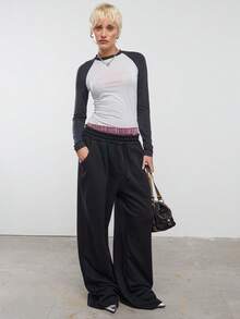 COUREZ Oversized Wide Leg Washed Joggers Y2K Vintage - Black - View 4
