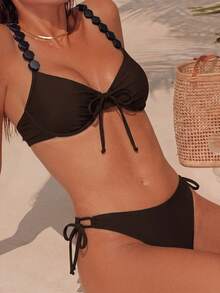 SHEIN Glamour 2026春夏棕色细肩带可调节深咖啡色串珠装饰侧高开衩抽绳可调节腰围女士两件式比基尼泳衣带衬垫聚拢比基尼钢圈比基尼套装系带比基尼套装蝴蝶结比基尼褶皱比基尼 - 棕色 - 查看 1