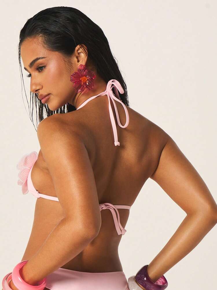 MISSGUIDED Beach Women's Pink Floral Triangle Bikini Set With Decorative Flower Cup Detail Halter Top And V-Cut Bottom Summer Swimwear