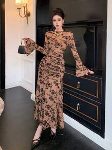 Brown Flocked Mesh Floral Print Lace Dress, Elegant Fit & Flare Midi Dress With Flare Sleeves, Suitable For Wedding, Party, Music Festival, Commute, Spring & Summer - Brown - View 4