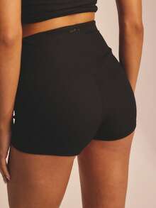 Aralina 两件套柔软罗纹休闲运动服春夏运动度假沙滩高领露背微型自行车短裤两件套 - 黑色 - 查看 6