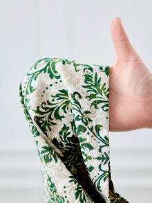 SHEIN Teen Girls T-Shirt Co-Ords 2pcs Vacation Basic Halter Blouse + Wide-Leg 3/4 Pants Floral Woven Set - Green - View 7