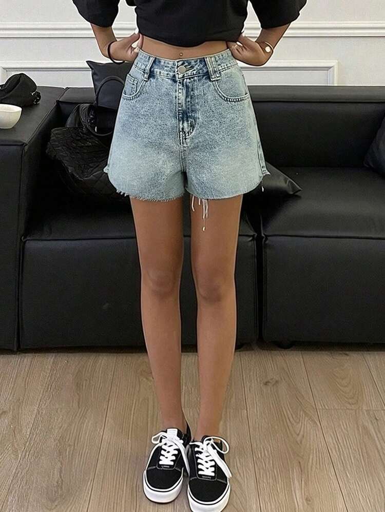 Women's Casual Everyday Pocketed Button Denim Shorts Jorts Summer Vacation Outfits Women