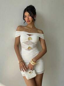 Aloruh Đầm dạ hội trắng trễ vai lãng mạn nhiều lớp với khóa kim loại rỗng trang trí ruy băng dành cho nữ - trắng - Xem 1