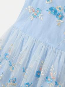 SHEIN Pitira Tween Girl Woven Mesh Embroidered Square Collar Fitted Petal Sleeve Princess Dress,Kids - Baby Blue - View 6