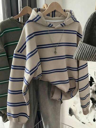 SHEIN EZwear 韩版时尚百搭彩色条纹图案卫衣，适合外套、摄影、露营、秋季、冬季、返校季穿着，女款常规圆领