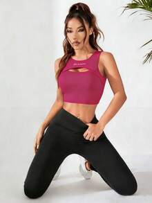 Easithlete 女士字母印花镂空设计休闲健身背心运动文胸上衣带衬垫运动上衣女士运动上衣女士运动服健身服女士上衣 - 玫紅色 - 查看 5