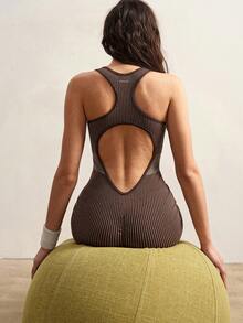 VARSIVA Brown Seamless Women's Backless Sports Jumpsuit, With A Cutout At The Chest, A Professional Backless Women's Sports Jumpsuit Suitable For Professional Fitness Activities, Pilates, Yoga, Running, And Everyday Wear, Suitable For Spring, Summer, Autumn And Winter. - Multicolor - View 5