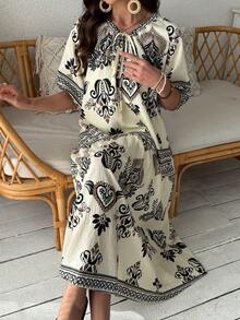 Vivie Lora Women's Loose Fit Round Neck Vacation Style Mid-Length Dress - Black and White - View 5