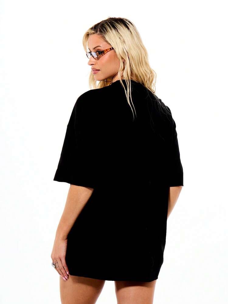 SUMWON WOMEN Women's Black Oversized Eagle Graphic T-Shirt With Stars And Flames Print Distressed Boxy Fit Short Sleeve Casual Street Style