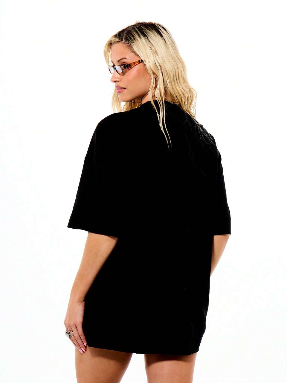 SUMWON Women's Black Oversized Eagle Graphic T-Shirt With Stars And Flames Print Distressed Boxy Fit Short Sleeve Casual Street Style