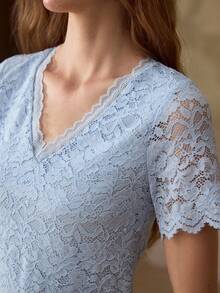 MOTF PREMIUM WOMEN'S LACE V-NECK SHORT SLEEVE FITTED T-SHIRT, SUMMER - Blue - View 4