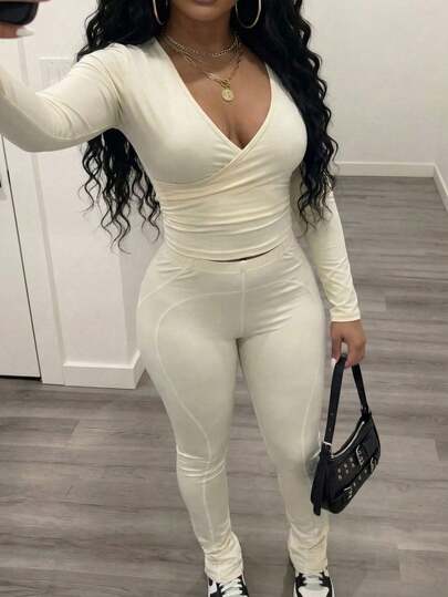 Slaydiva Daily Casual & Lifestyle Sports & Fitness Casual Sets For Women Women's Sportswear,Spring And Summer Music Festival,Easter Casual And Simple Basic Style Y2K Street Sweet Bestseller, Daily Date, Spicy Girl Style, Sexy Sporty Style, Back-To-School Season V-Neck, Streetwear,City Walks,Weekend Errands,Gym And Workout,Yoga,Cozy Indoor Wear,Stay-At-Home Style, Women's Two Pieces Set -A