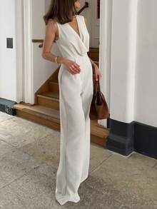 Siren Gaze Simple And Elegant Deep V-Neck Sleeveless White High-Waisted Jumpsuit For Women, Perfect For Summer, Slimming, Casual, And Stylish, Suitable For Commuting And Parties. - Apricot - View 1