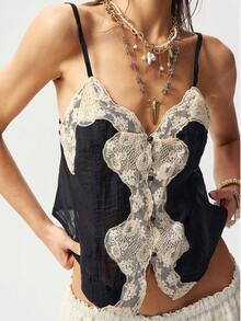 SHEIN BohoFeels 女士夏季海滩度假休闲外出波西米亚音乐节黑白撞色蕾丝拼接开襟吊带背心，夏季上衣，女士夏季休闲装，自由放松风格，时尚女士服装，海滩，夏季度假 - 黑色 - 查看 1