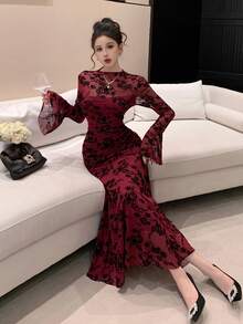 DAZY Đầm ren đỏ nhung mềm mại, thanh lịch cho mùa xuân/hè, thích hợp cho ngày Valentine, đám cưới, tiệc tùng, dạ hội, các dịp trang trọng, thời trang, dáng ôm, chân váy đuôi cá, phối bèo nhún, tay dài, dáng midi cho nữ, đầm chống nắng cho nữ - Màu Đỏ Sâu - Xem 7