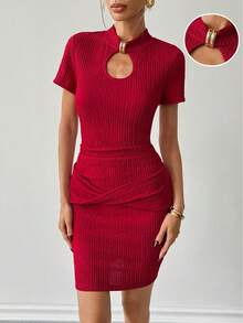 SHEIN Holidaya 女士高端纹理酒红色紧身连衣裙 - 酒紅色 - 查看 1
