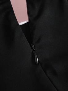 HELLO KITTY AND FRIENDS | SHEIN 少女波点字母卡通印花荷叶边时尚派对外出花瓣袖连衣裙 - 紅色 - 查看 7