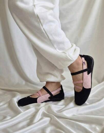 Bailarinas Ballerinas deportivas. Moda casual, básico, clasico, retro, sexy, linda, mujer bonita. Puesta fácil, uso diario, cotidiano. Casa, escuela, trabajo. Versatilidad de estilo. Acojinados, suela antideslizante, materiales de calidad, detalle, aplique. Fashion Sexy Woman Beauty Chic New Style