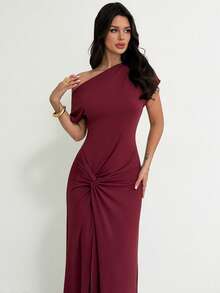 Firerie Women's Elegant Romantic Date Party Tight Dress, Wine Red Asymmetric Sleeve Ruched Twist Hem Slit Bodycon Dress, Wedding Guest Dress, Valentine's Day - Burgundy - View 5