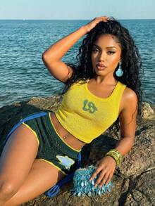 Slaydiva 早春新款，春夏音乐节，情人节，复活节休闲简约基础款Y2K街头甜美畅销款，日常约会，辣妹风，性感运动风，休闲度假圆领无袖LA英式羊毛上衣，黄色背心+超短裤，迷你裤，流苏装饰，星形钩针图案，深绿色短裤，女士毛衣套装 -A - 彩色 - 查看 3